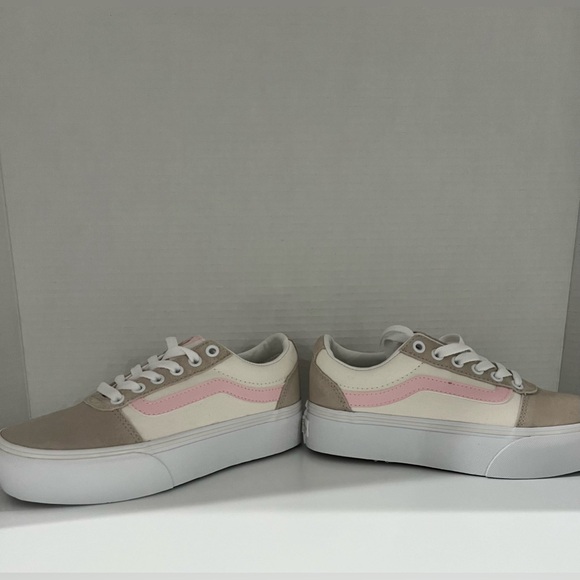 Women’s platform Vans - colorblock pink & beige!! Never worn, NWT! Size 5! - Picture 3 of 7